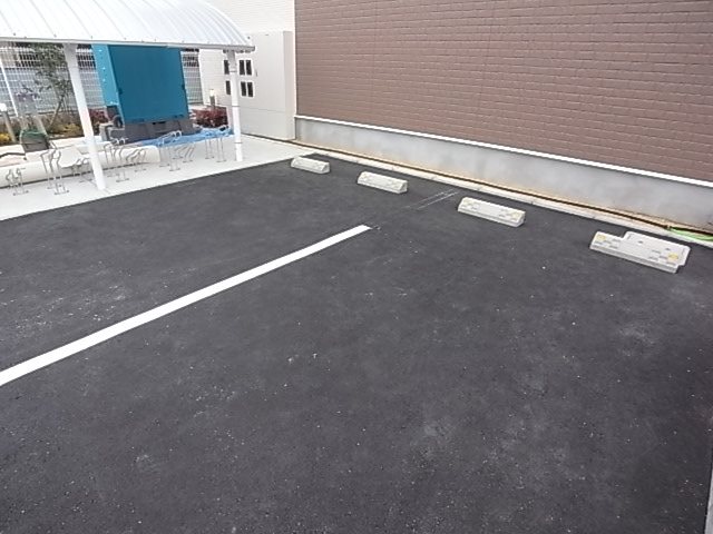 マイルドマメゾン 駐車場