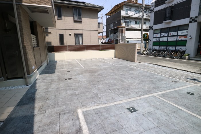 EVISTAGE甲子園 駐車場