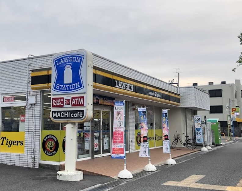 EVISTAGE甲子園 コンビニ