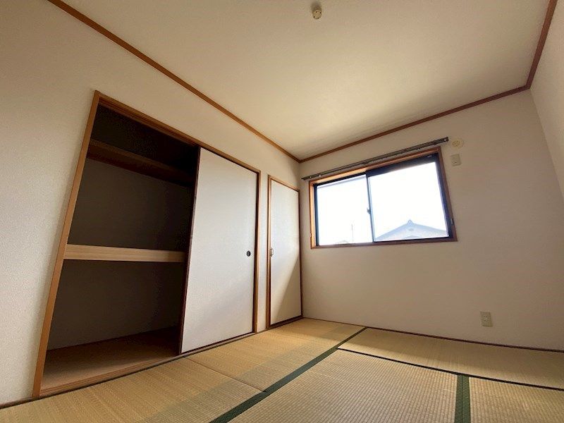 エスポワールイダ　壱番館 収納