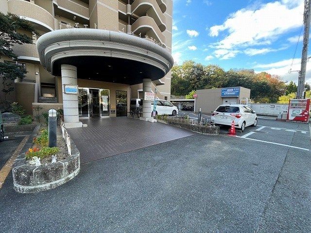 手柄アートスカイハイツ エントランス