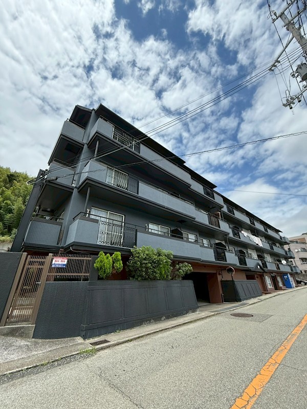 グリーンパレス塩屋 外観