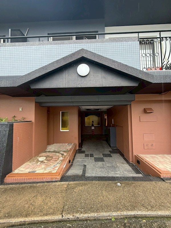 グリーンパレス塩屋 エントランス