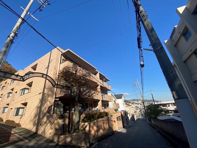 グランドメゾン六甲箕岡 外観