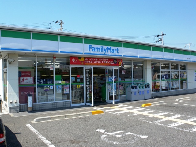 アーバンリバブル コンビニ