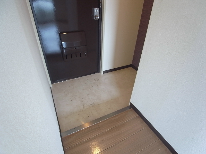 サンテラス垂水 玄関