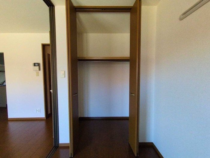 サンライズ城南 収納