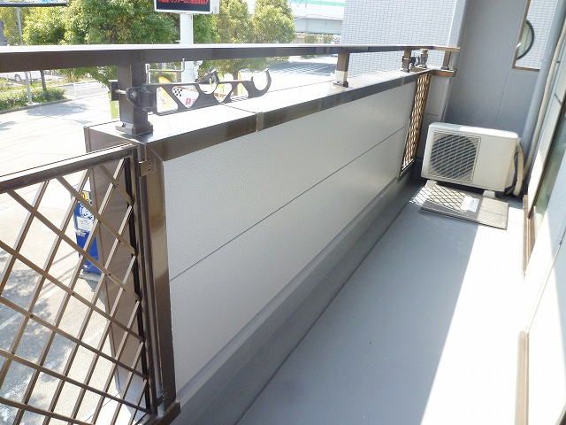 オーク伊川 ベランダ