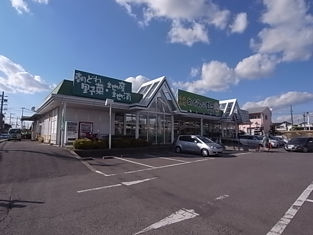 ヒルズ赤羽 スーパー