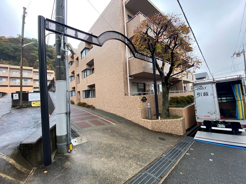 グランドメゾン六甲箕岡 エントランス