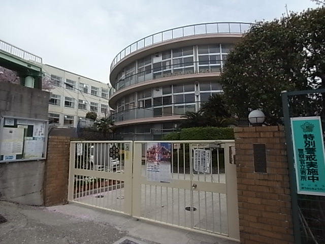 グランドメゾン六甲箕岡 小学校