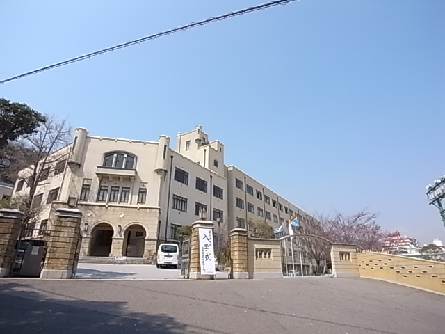 グランドメゾン六甲箕岡 高校・高専