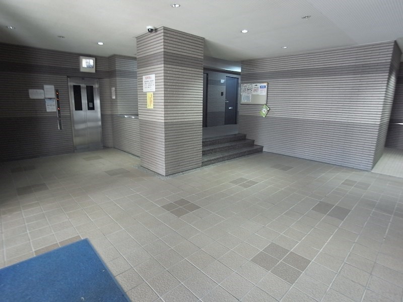 アージュ・リベルテ本山 エントランス