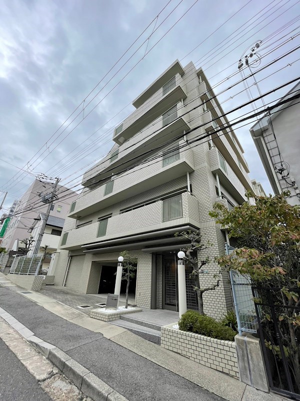 パーク・ハイム六甲八幡町 外観