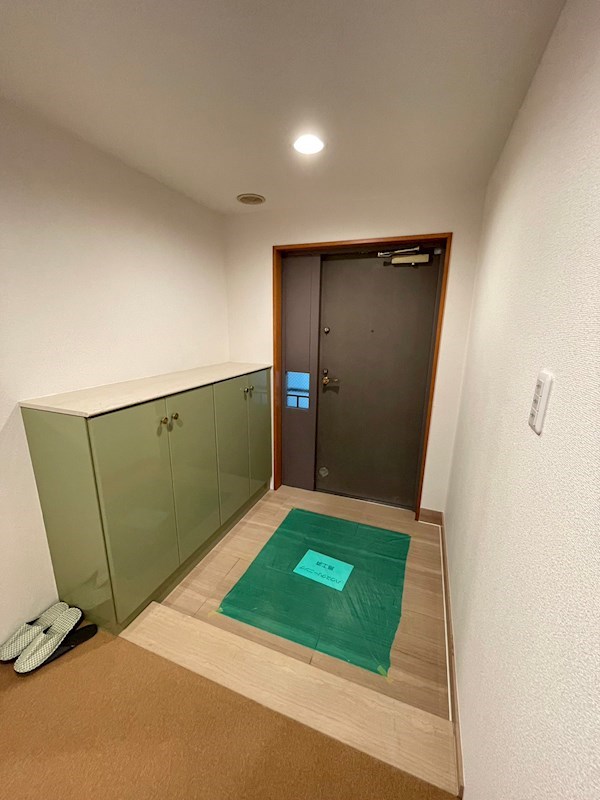 パーク・ハイム六甲八幡町 玄関