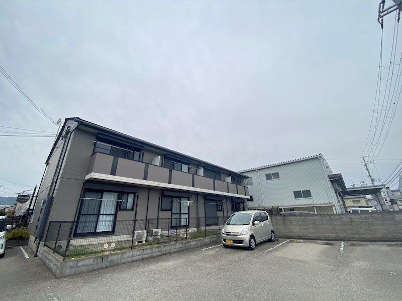 グレイスフル土山東 外観