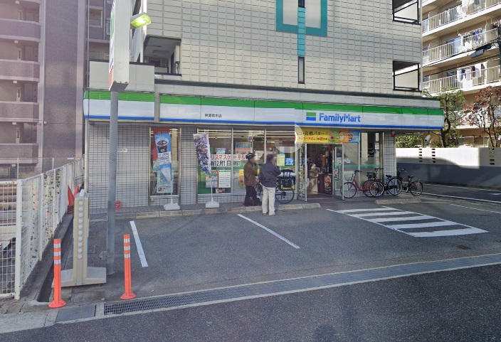 パレオーギ コンビニ