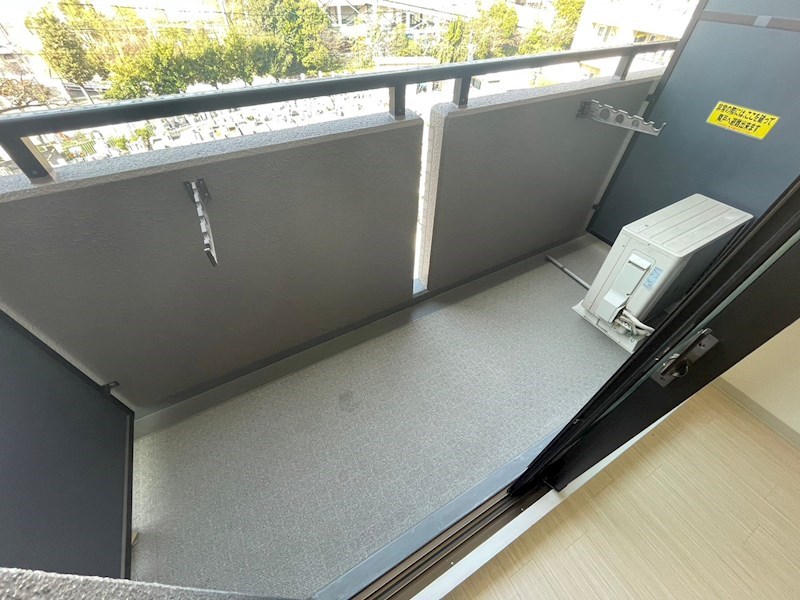 アージュ・リベルテ本山 ベランダ