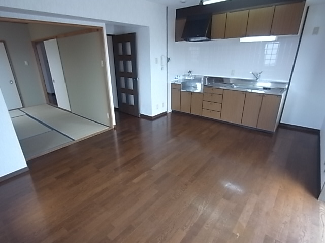 アゼリア六甲 リビング