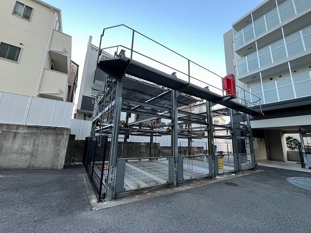 アーバネックス神戸六甲 駐車場