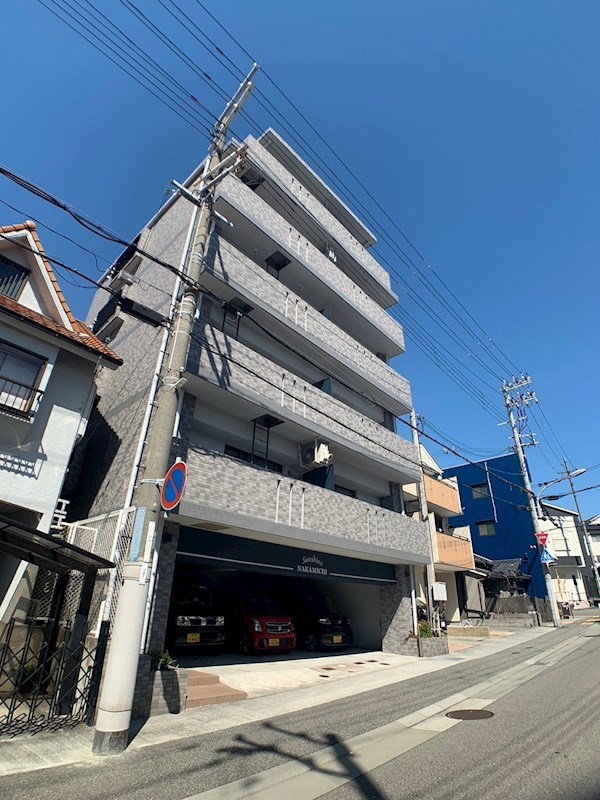 サンシャイン中道 外観
