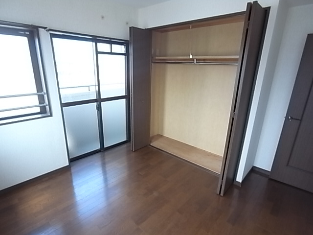 アゼリア六甲 収納