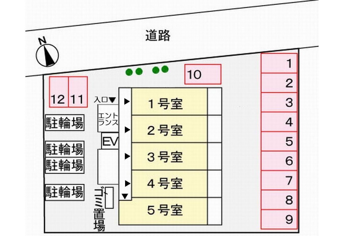ポーシェガーデン５ 駐車場