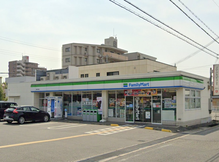 ポーシェガーデン５ コンビニ
