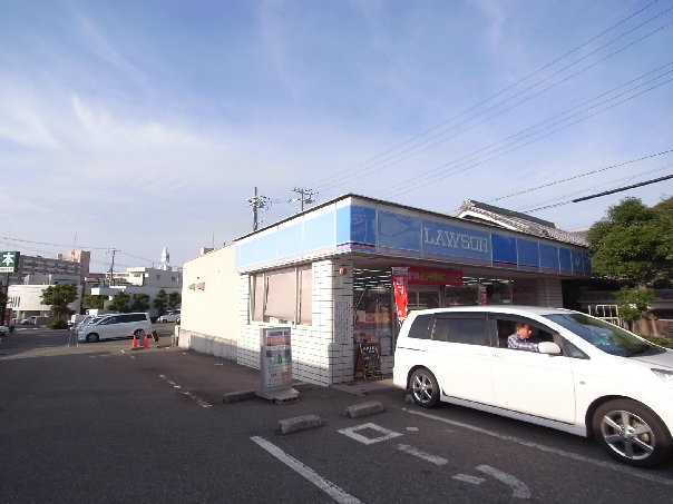 タウンハウス伊川谷 コンビニ