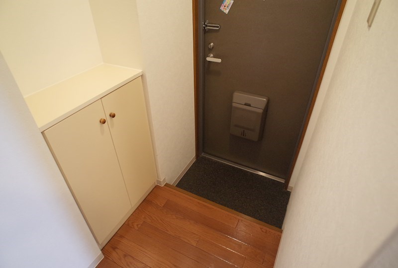 シャミリー深江 玄関