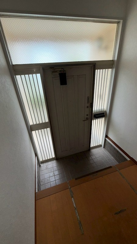 タウンハウス伊川谷 玄関