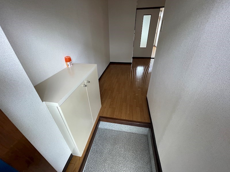 エスポワール御立B棟 玄関