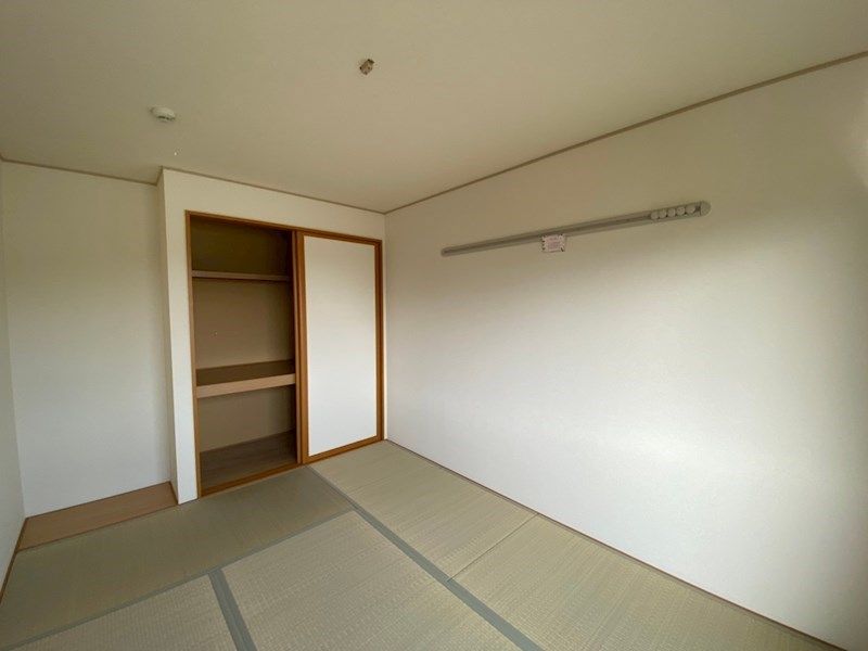 ヴェルドミールＫ 収納