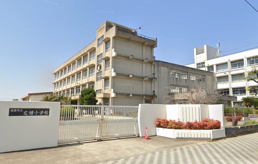 アサノ・モノカーメラ 小学校