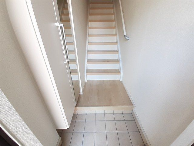 アサノ・モノカーメラ 玄関