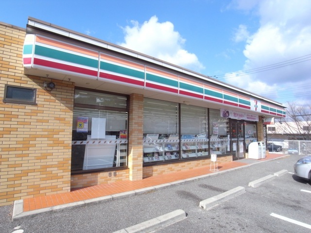 サンタウン林 コンビニ