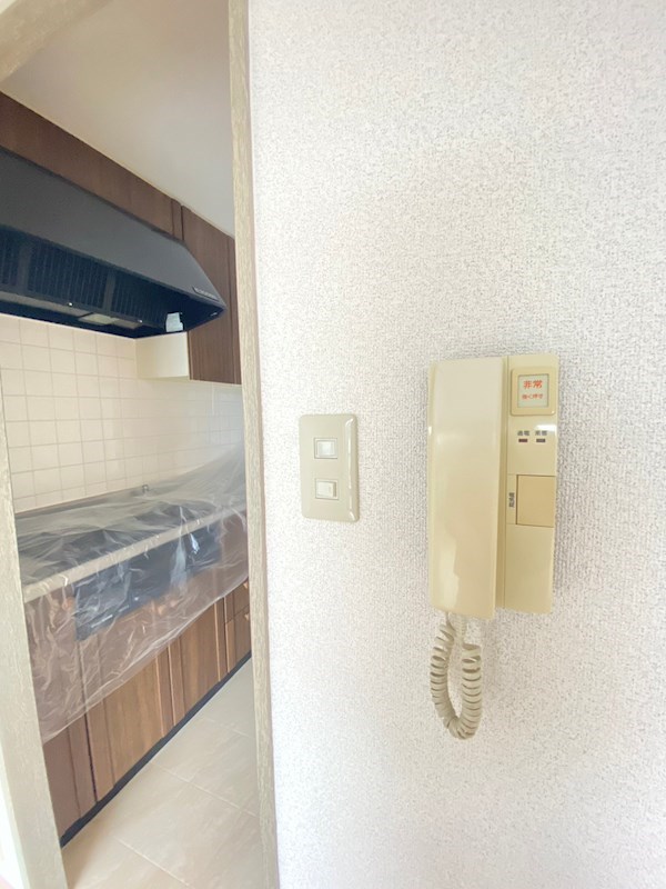 シャムロックコート西岡本 その他