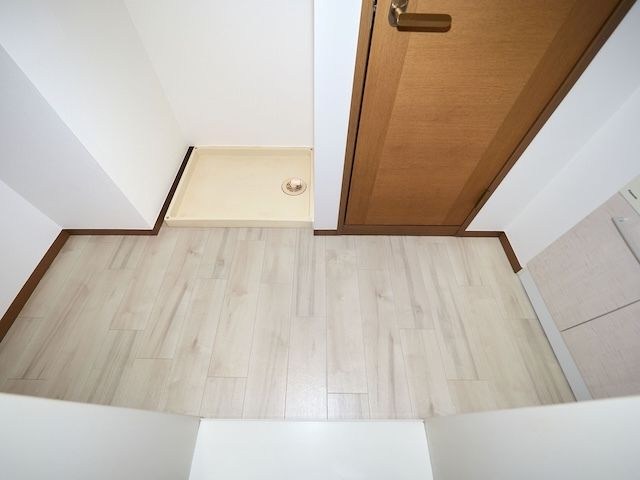 ウッディ枝吉 その他