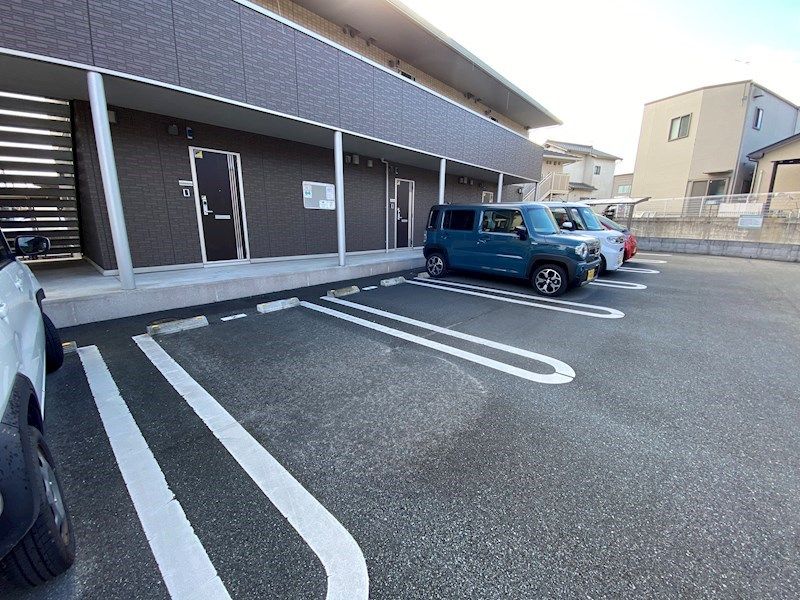 BONOS 駐車場