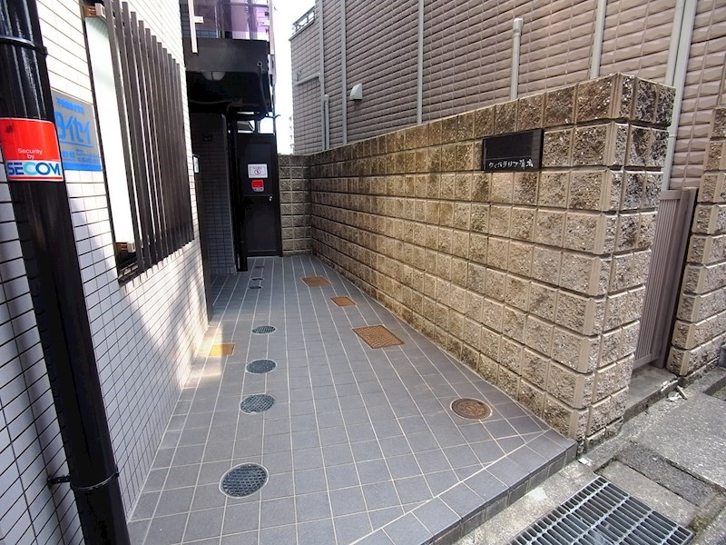 ウィステリア青木 エントランス