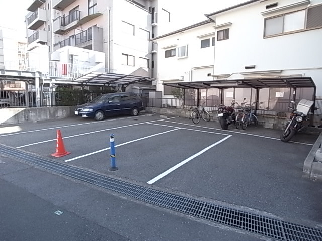 ウィステリア青木 エントランス