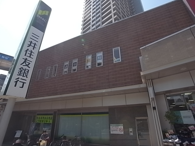 リッツコート六甲 銀行