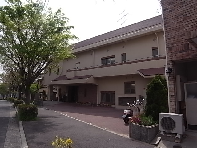 新堂マンション 幼稚園