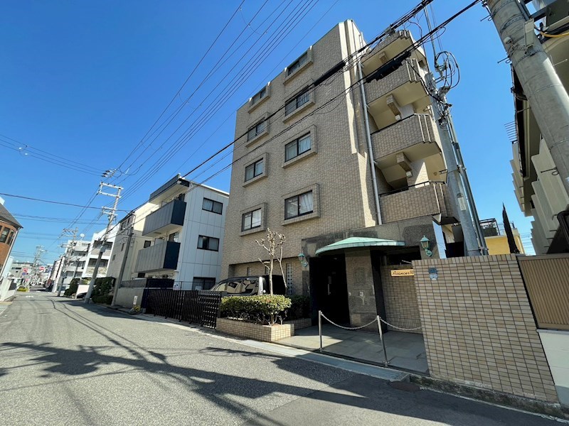 アヴァンセ岡本 外観