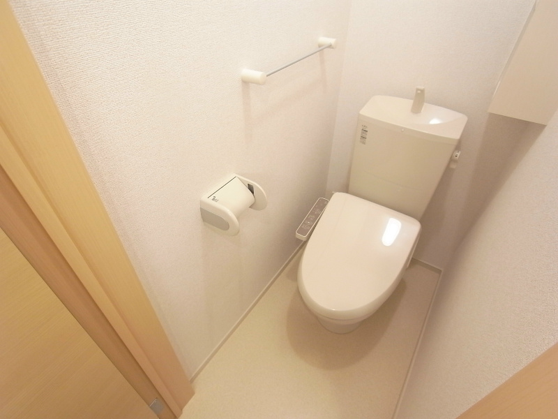 クレモンティーヌA棟 トイレ