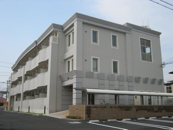 アグネス 外観