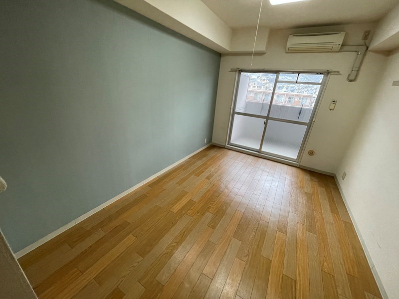 ファビュロウスSANKO リビング