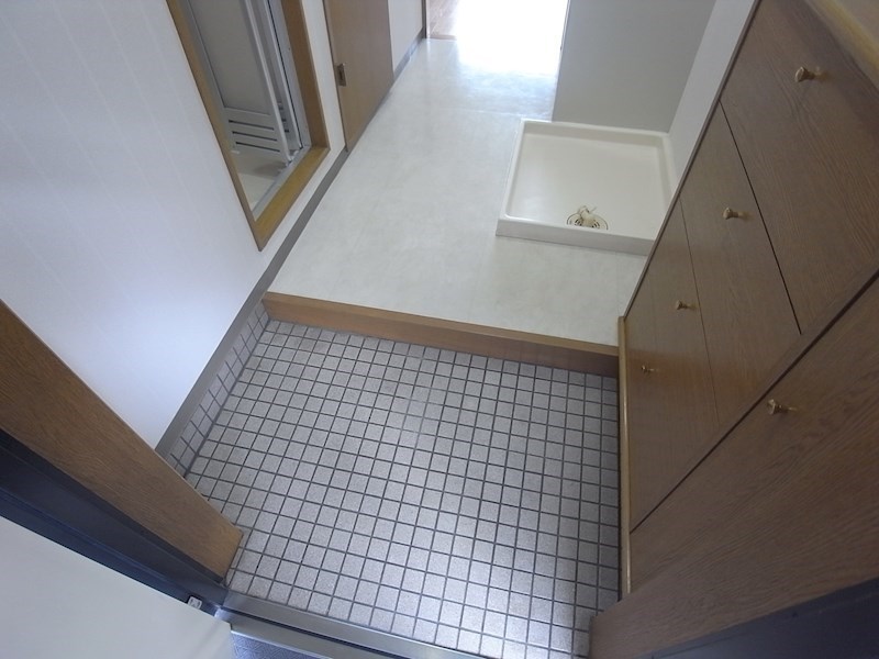 サンハウス本山 玄関