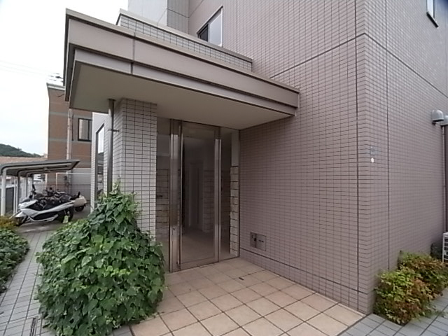 リバーサイド安藤Ⅱ エントランス