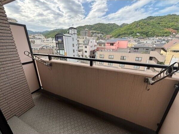 ウェルコート岡本 ベランダ
